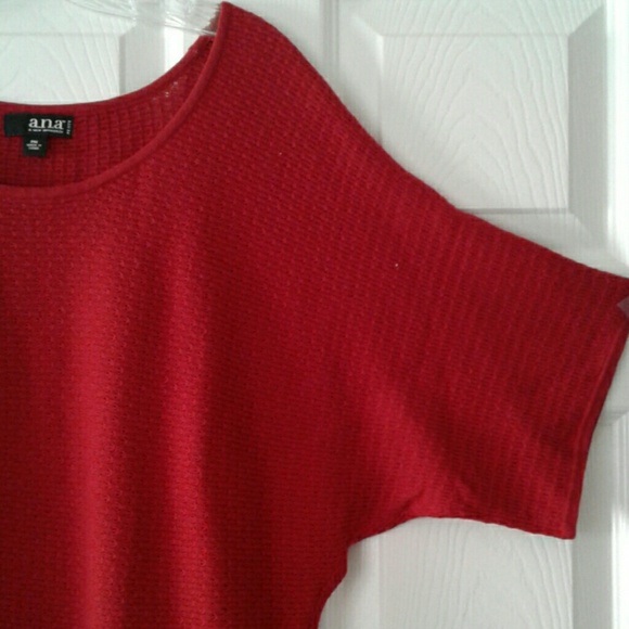 *Sweater Top Petite Medium - Picture 3 of 8